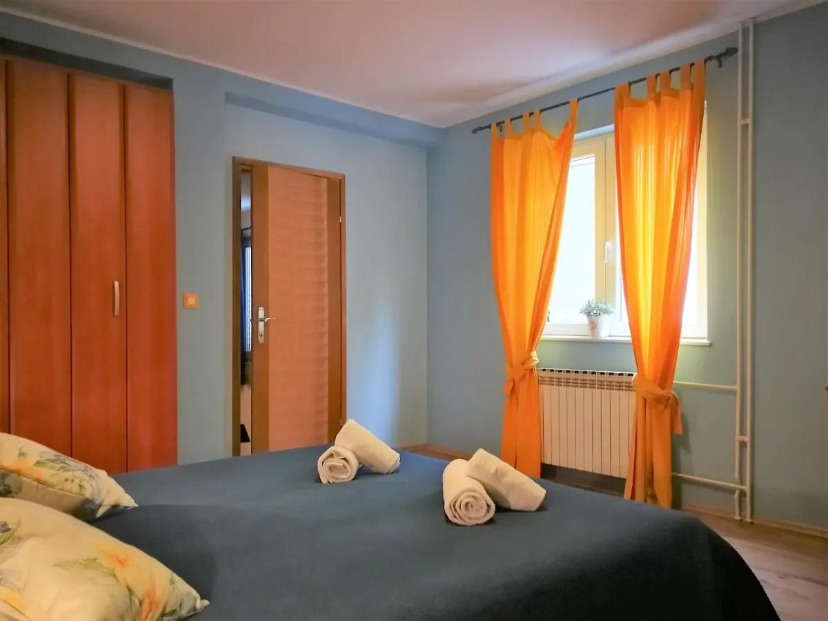 Apartments Bilic With Garden & Swimming Pool - 50M From The Beach Pjescana Uvala
